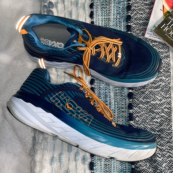 Hoka One One Other - Hoka Bondi 6 Running Sneakers - size 11